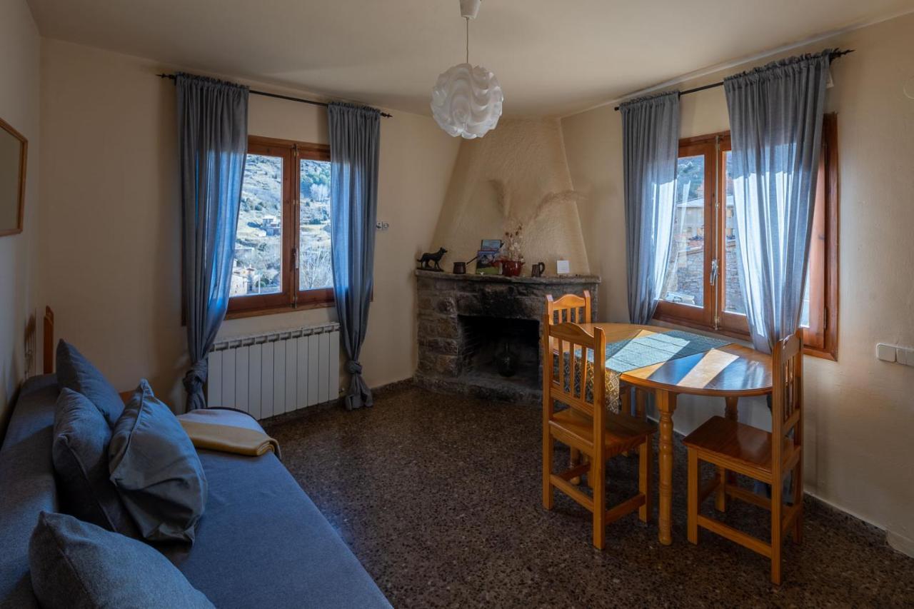 Cal Xesc Apartment Кастелар де Н'Хуг Екстериор снимка